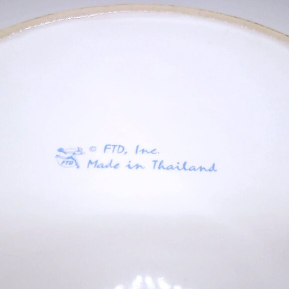 Vintage FTD Butterfly Ceramic Trinket Storage Jewelry Container with Lid 3" Tall - Picture 13 of 14